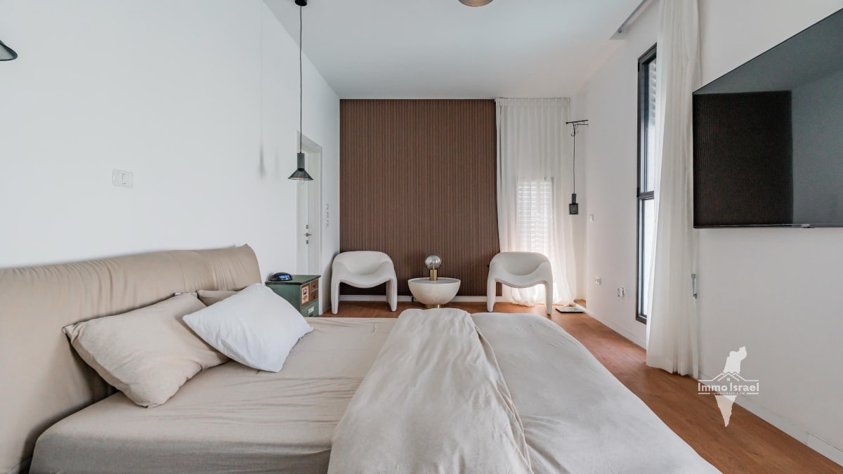 6-room villa for sale on Shulamit Street, Yeruham