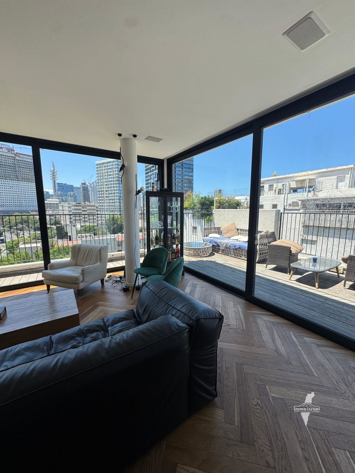 5-room penthouse for sale on Sderot David HaMelech, Tel Aviv