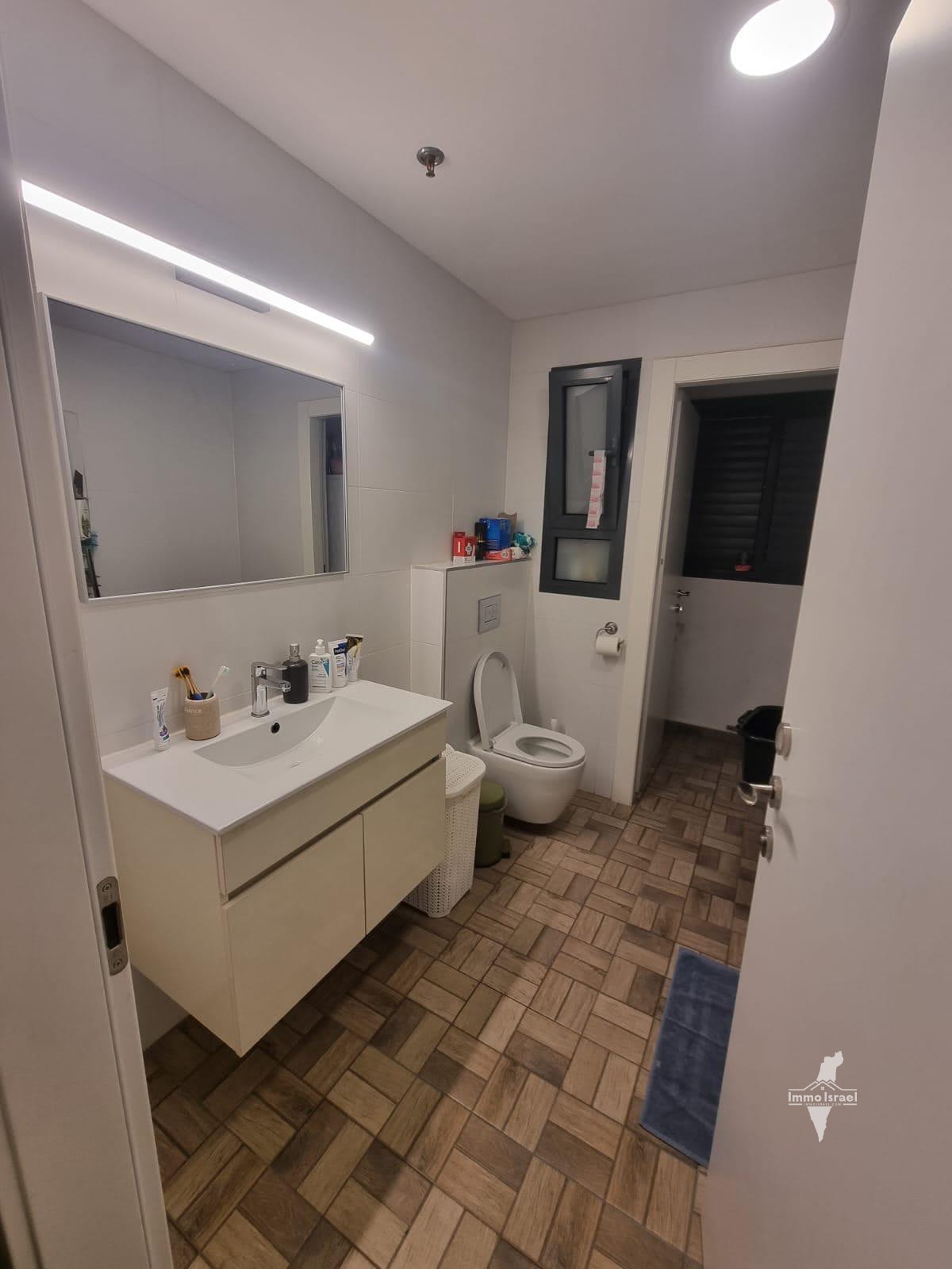 5-room penthouse for sale on Ya'akov Tamari Street, Rehovot