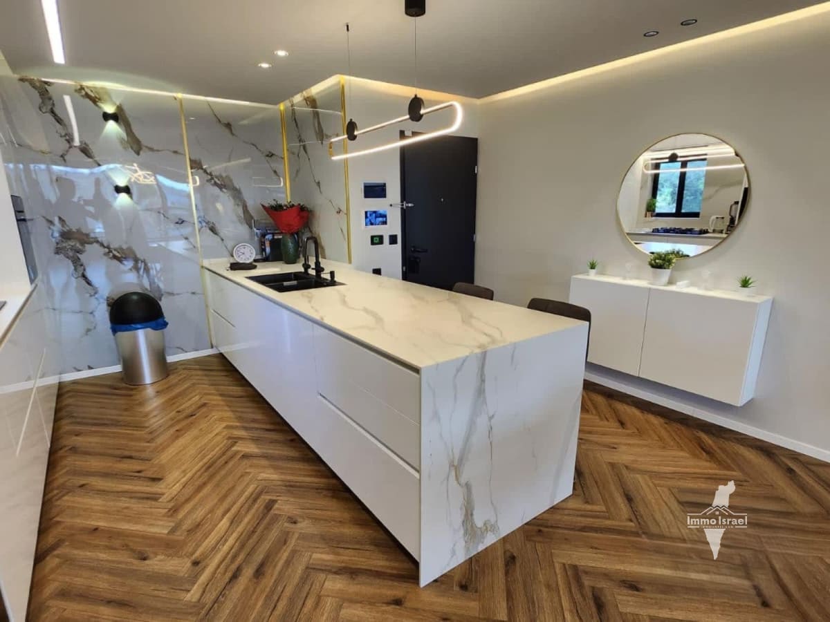 4.5-room apartment for sale on 29th of November Street, Bat Yam