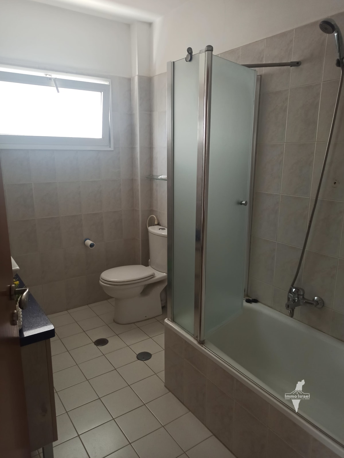 7.5-room garden apartment for sale in the Revivim neighborhood, Rishon LeTsiyon