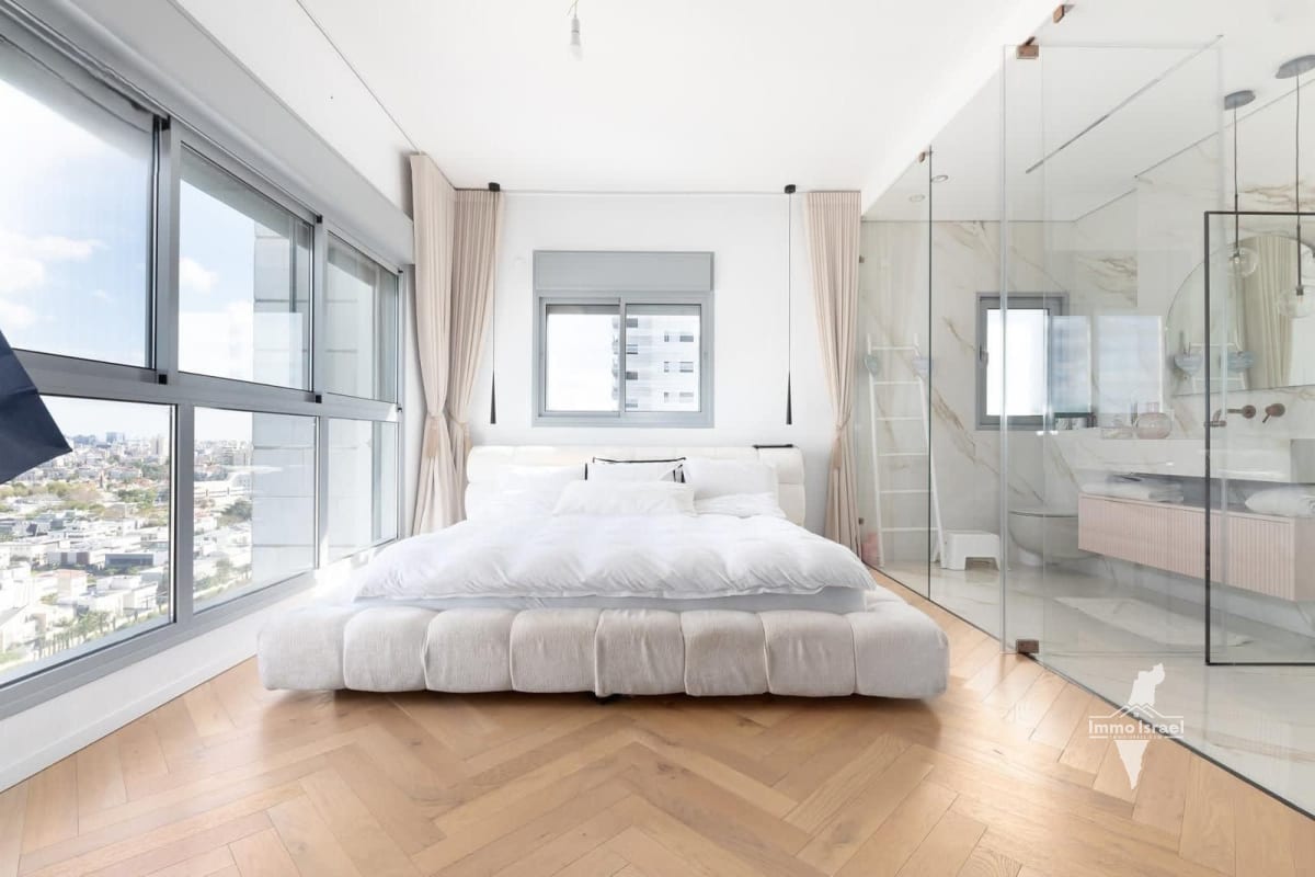 5-room penthouse for sale on Shulamit Aloni Street, Rishon LeZion