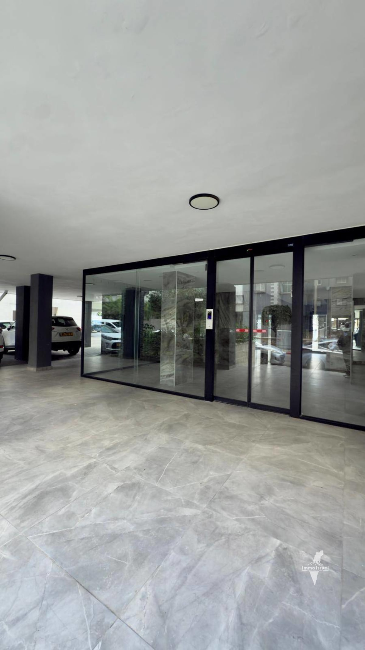 4-room apartment for sale on Ahad Ha’am, Bat Yam