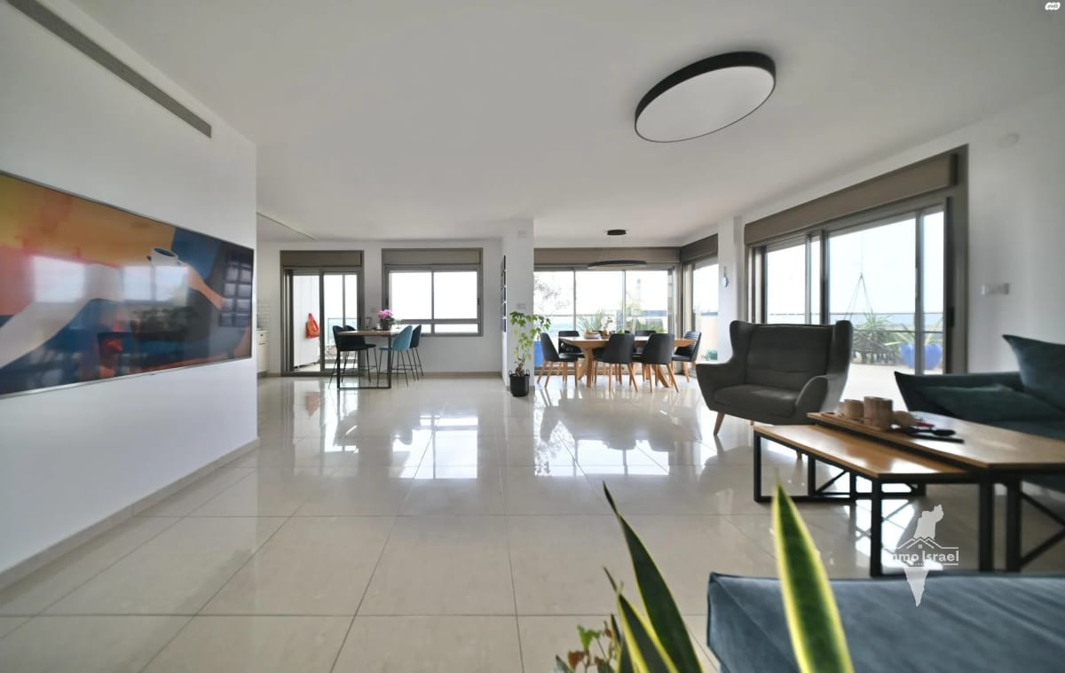 Penthouse de 5 pièces à vendre sur la rue Ma'agal HaShalom, Rishon LeTsiyon