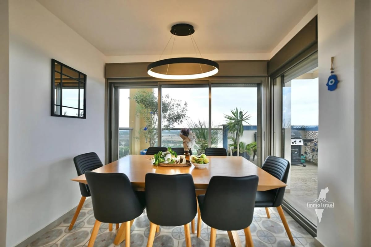 Penthouse de 5 pièces à vendre sur la rue Ma'agal HaShalom, Rishon LeTsiyon