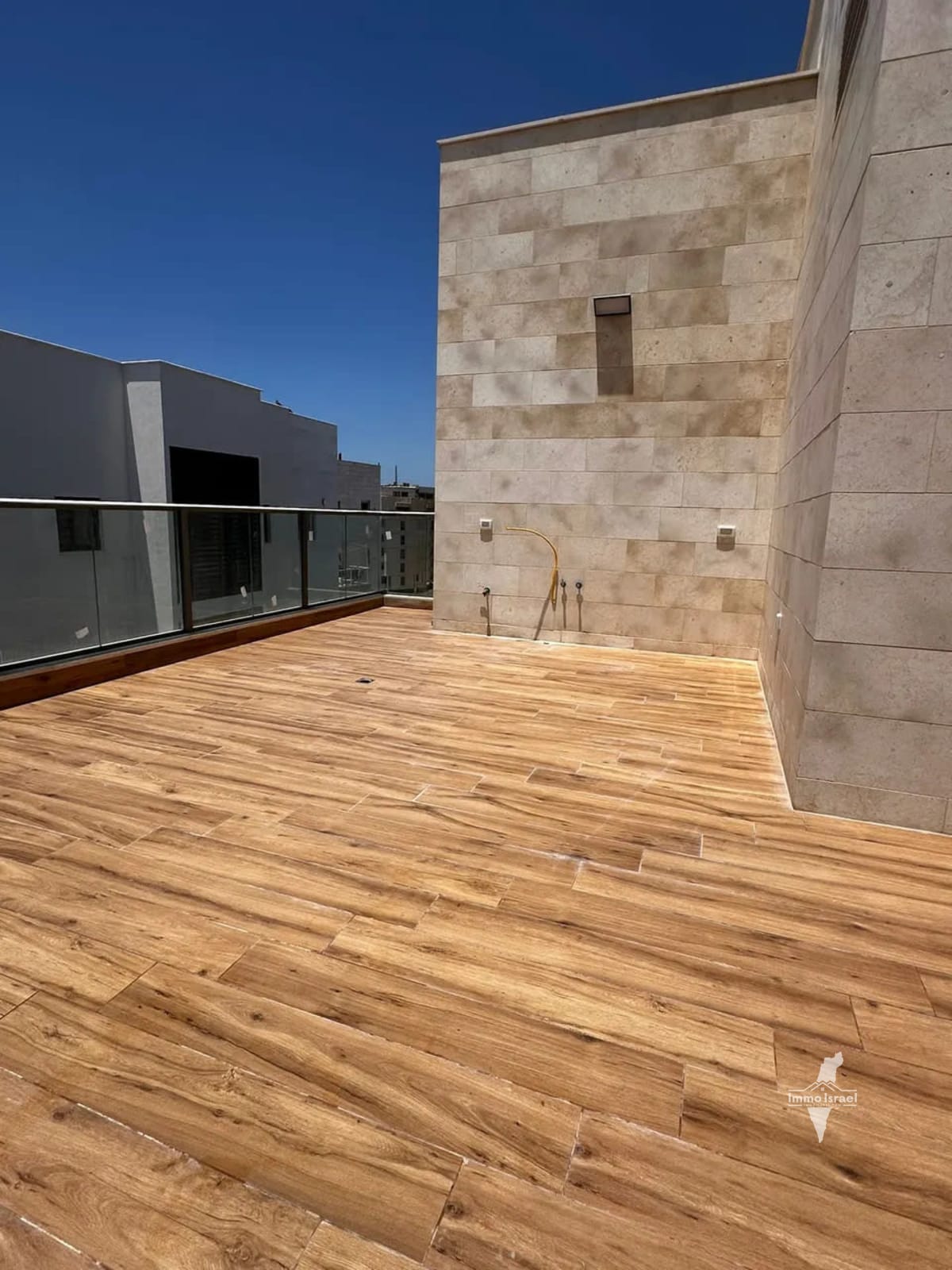 5-room penthouse for sale on Aharon Kron Street, Rishon LeTsiyon