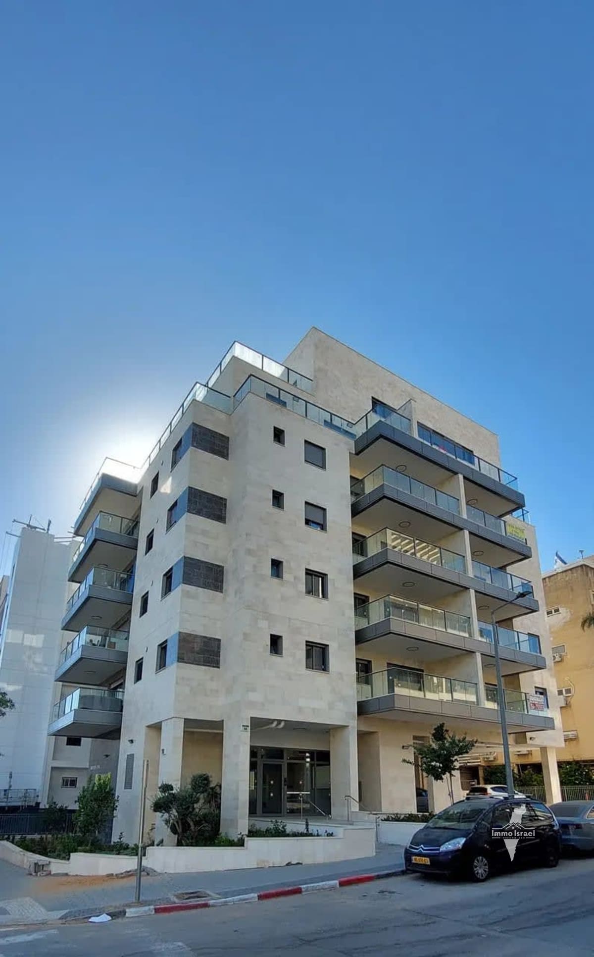 5-room penthouse for sale on Aharon Kron Street, Rishon LeTsiyon