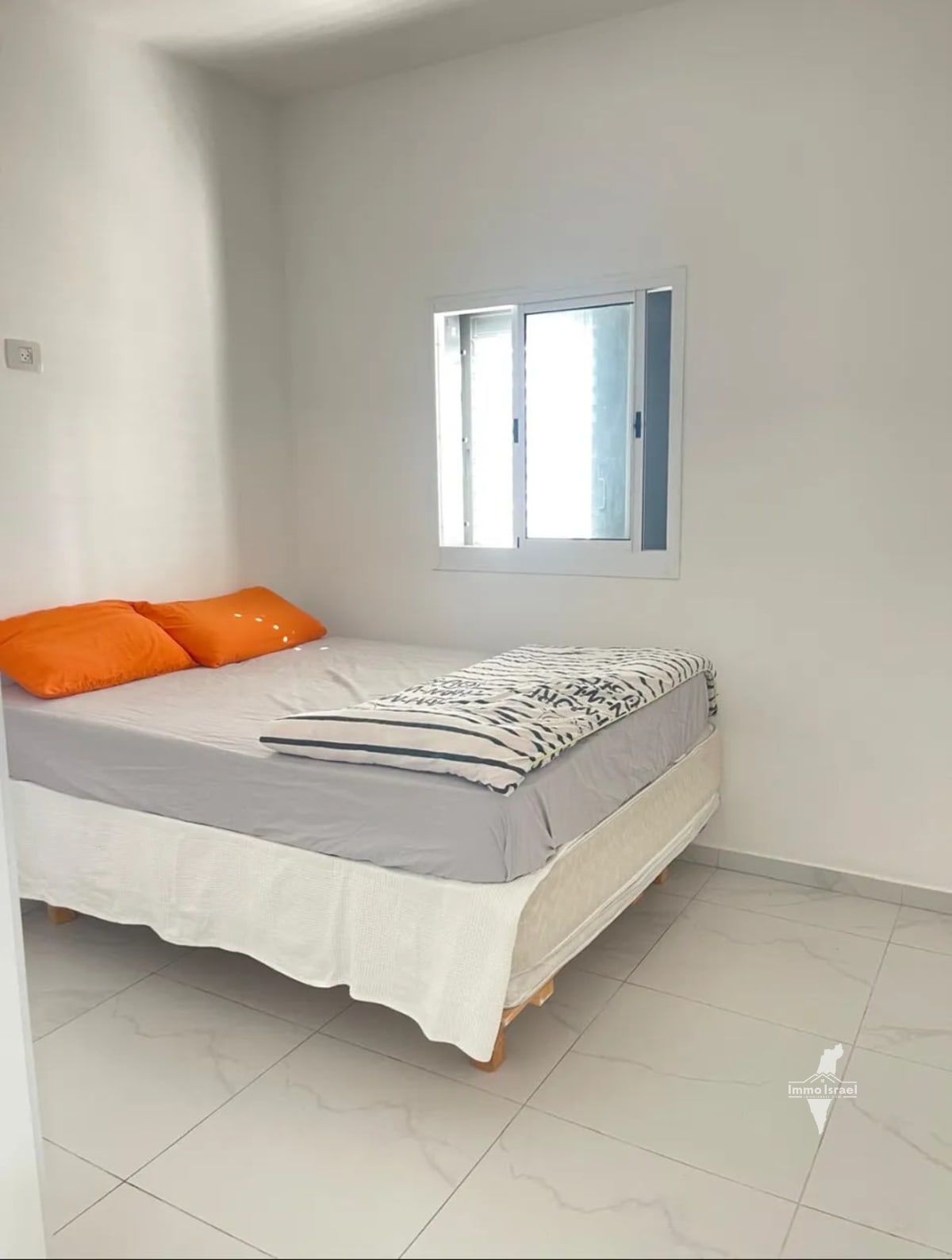 3-room apartment for sale on Yitzhak Graziani Street, Tel Aviv