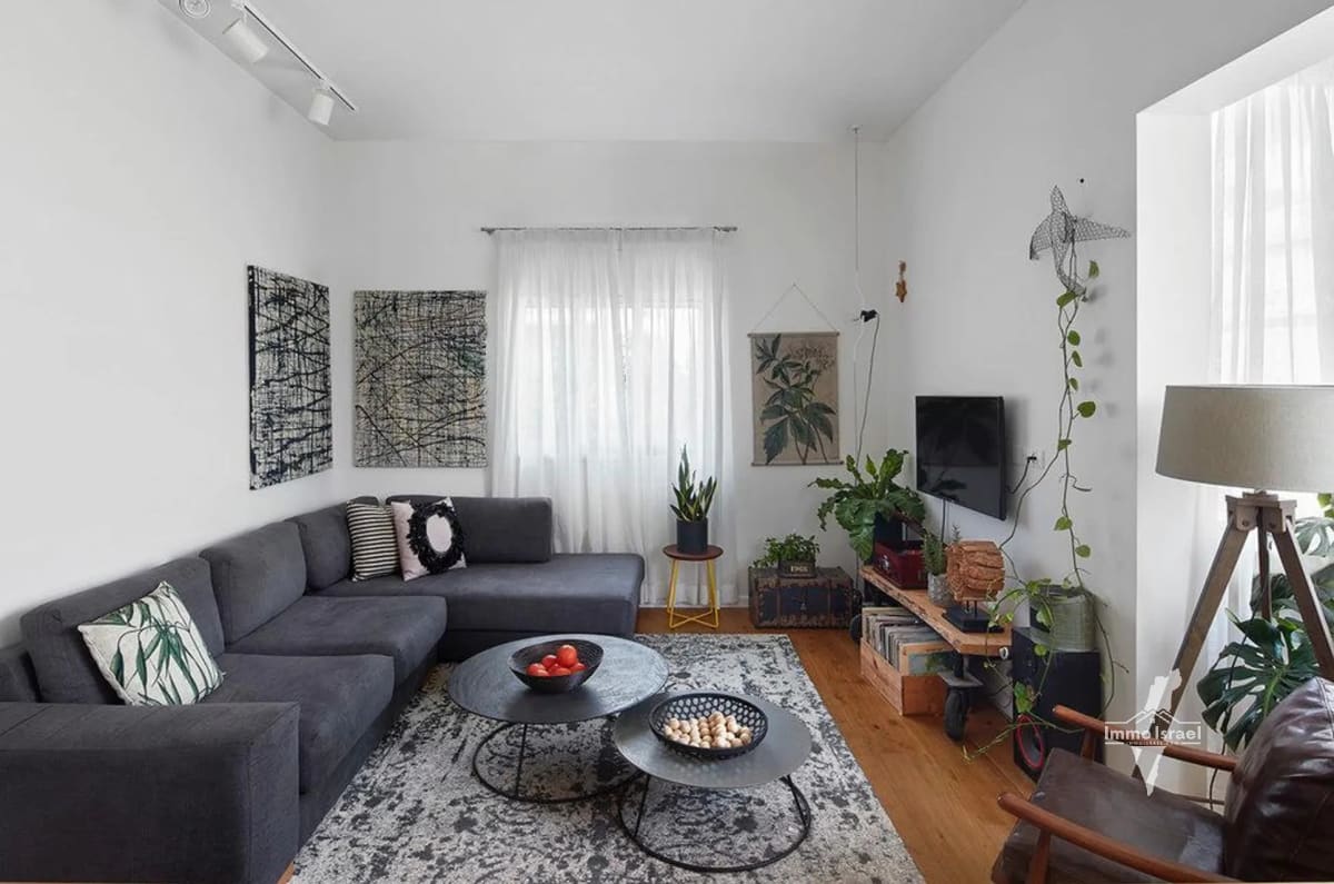 2-room apartment for sale on Dov Hoz Street, Tel Aviv