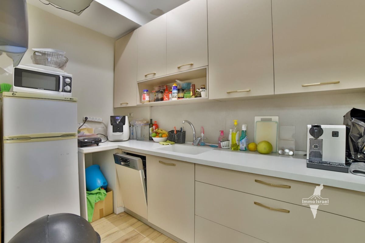 Offices For Rent On Galgalei HaPlada Street, Herzliya