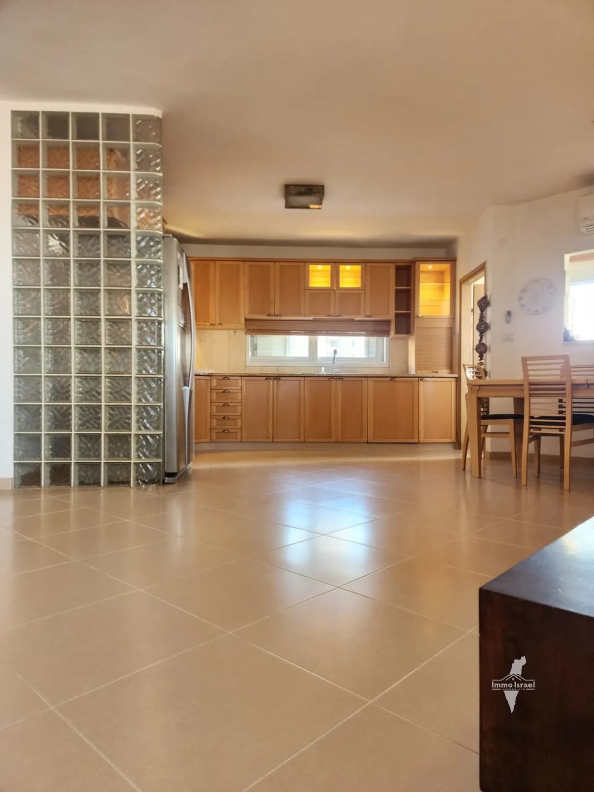 4-Room Apartment For Sale On Sderot HaAtzmaut, Bat Yam