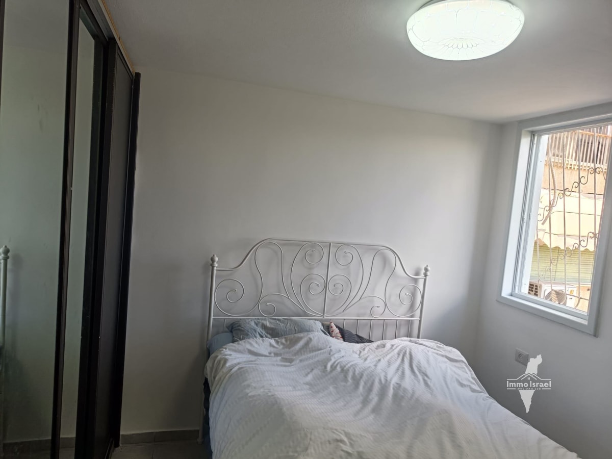 3-Room Apartment For Sale On HaCarmel Street, Bat Yam