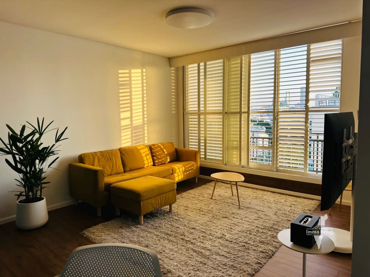 4-Room Apartment For Rent On Frug Street, Tel Aviv