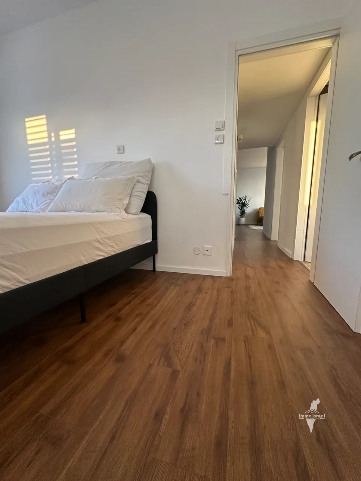 4-Room Apartment For Rent On Frug Street, Tel Aviv