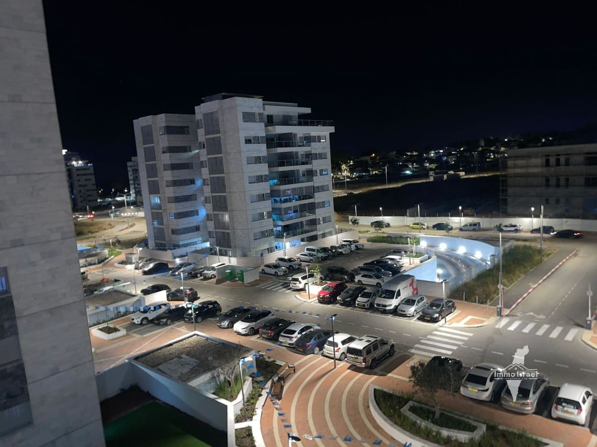 דירת 4 חדרים למכירה ברחוב ליבנה, נהריה