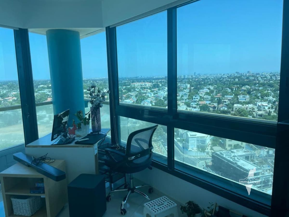 3-Room Apartment For Sale On Sderot Eli Landau, Herzliya