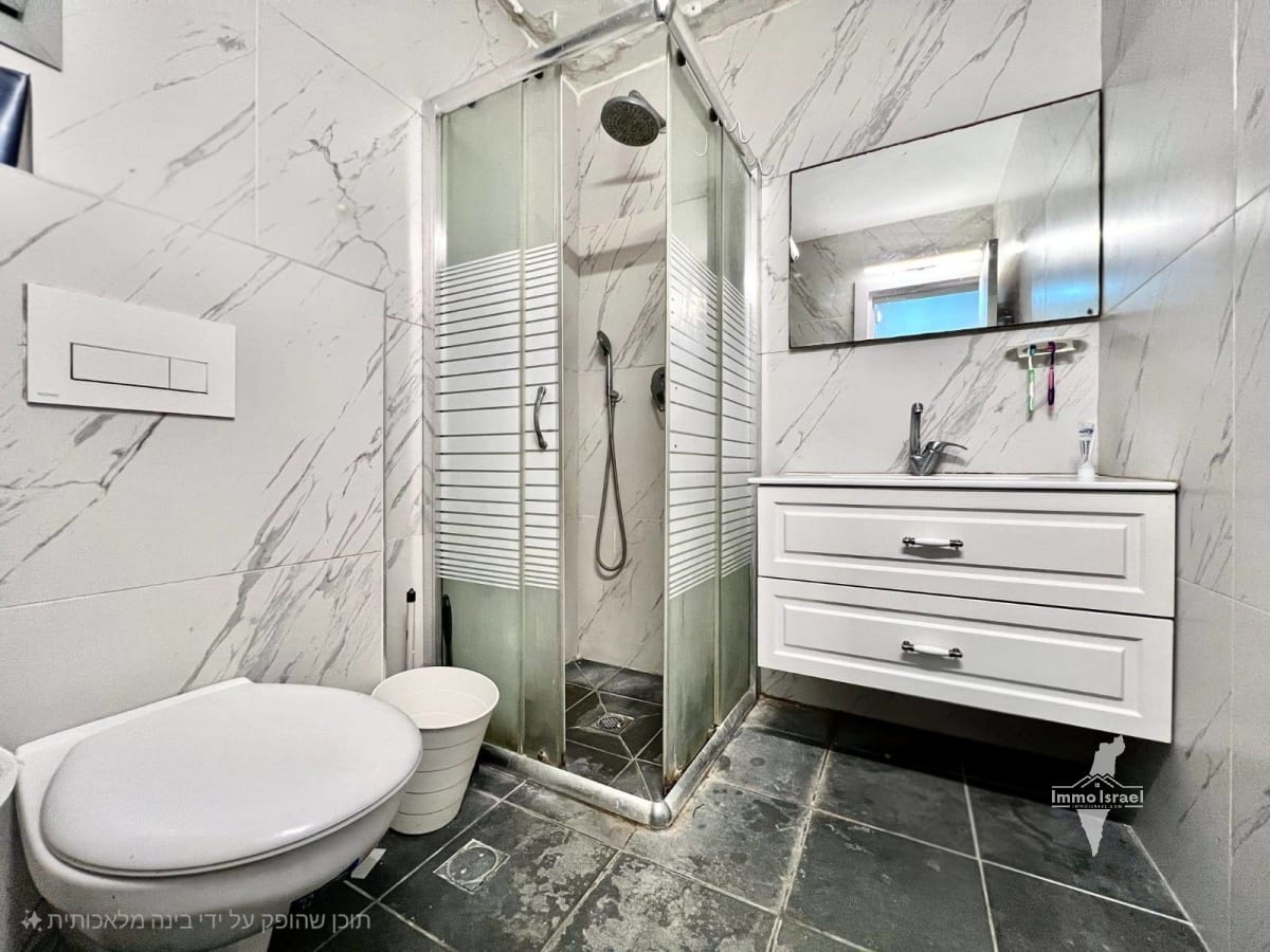 Квартира с 4 комнатами на продажу на улице Йегуда ха-Наси 29, Нетания