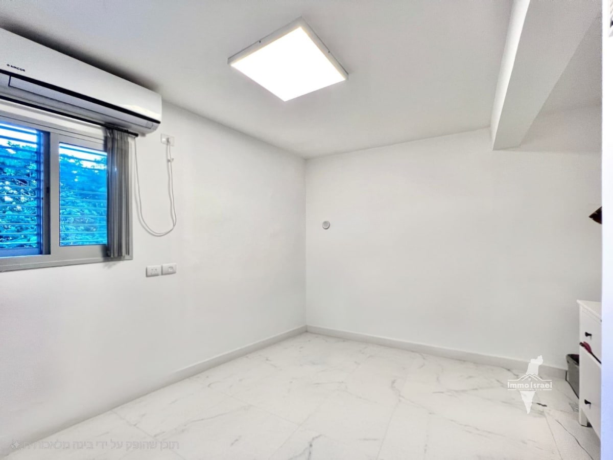 Квартира с 4 комнатами на продажу на улице Йегуда ха-Наси 29, Нетания