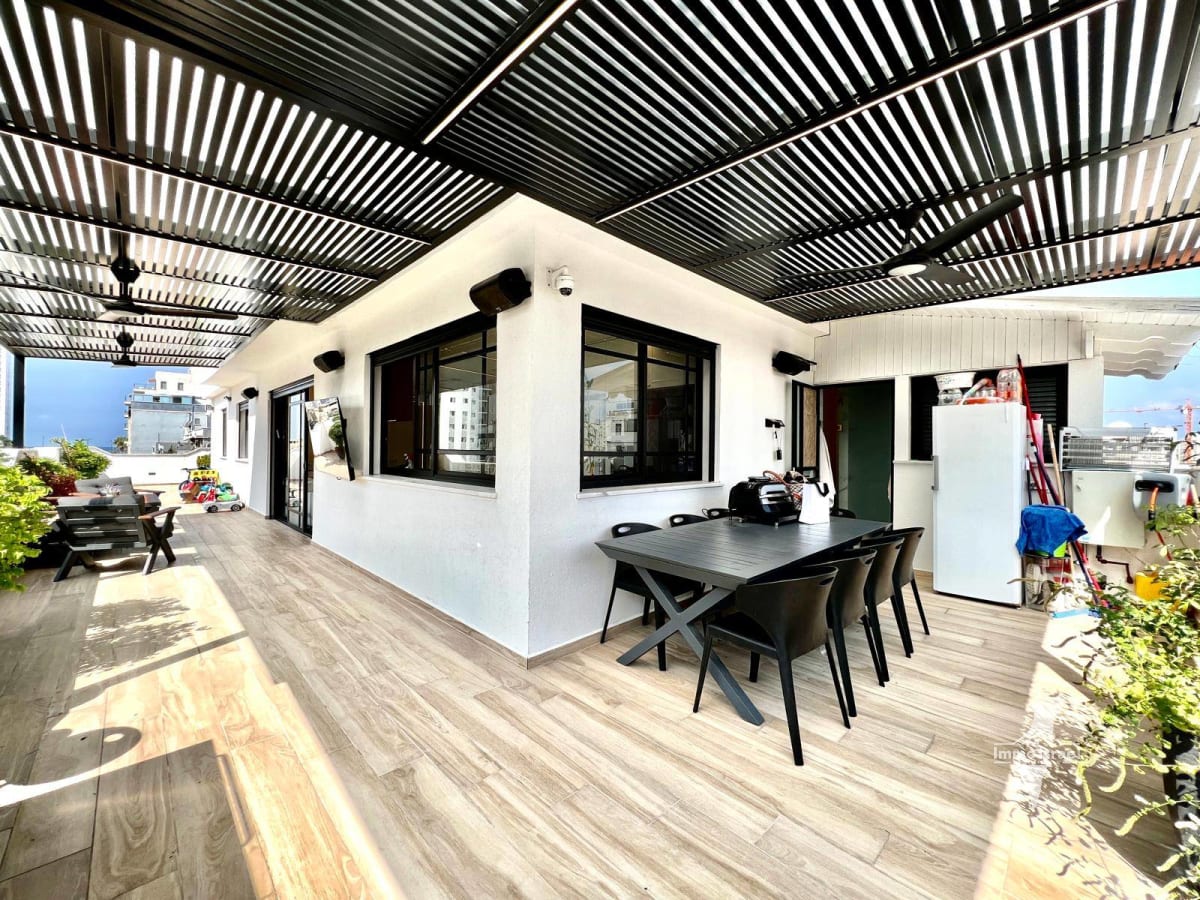 Penthouse de 5 pièces à vendre rue Ben Avi, Netanya