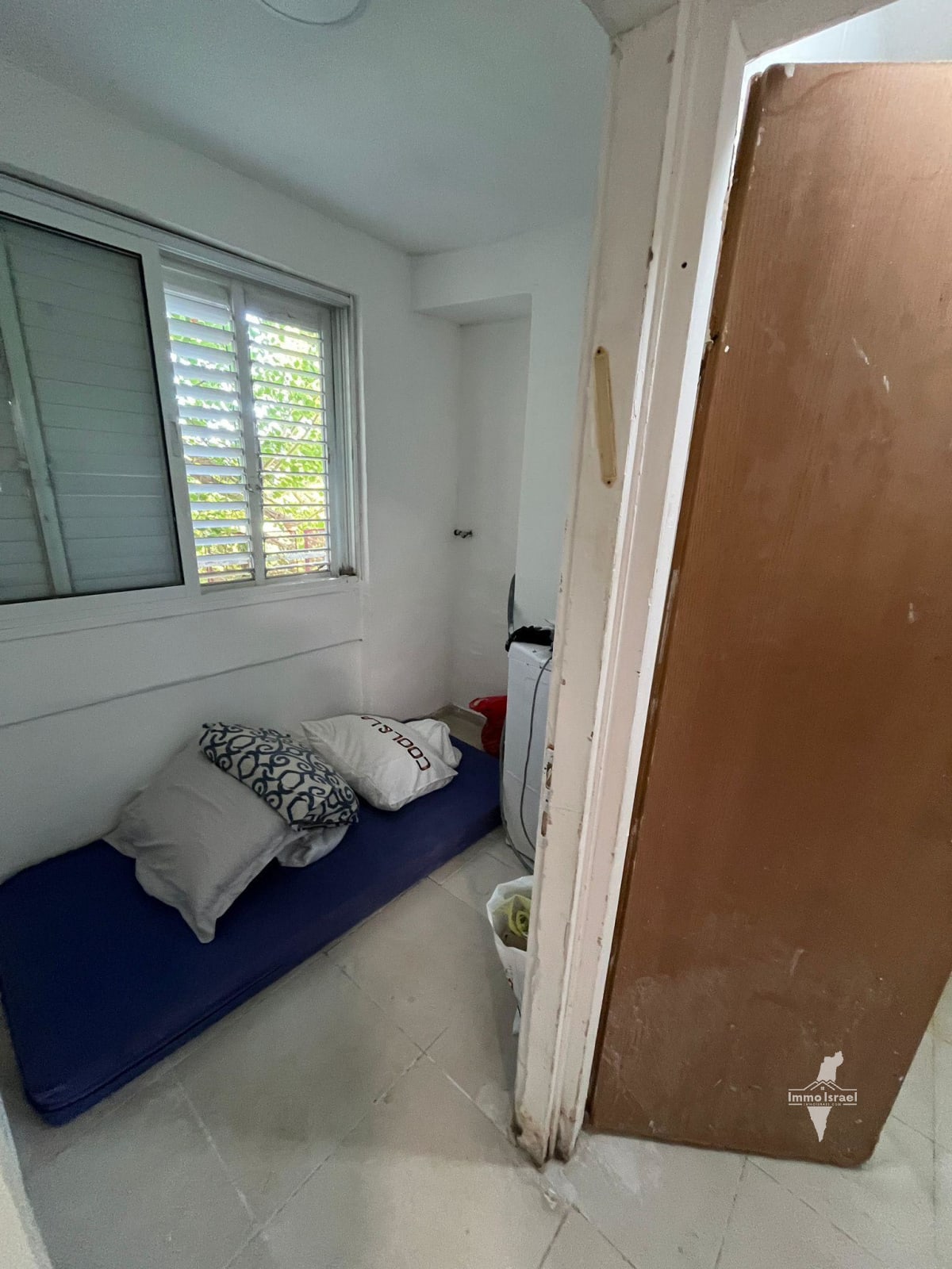 2.5-Room Apartment For Sale On San Diego Street, Kiryat Malakhi