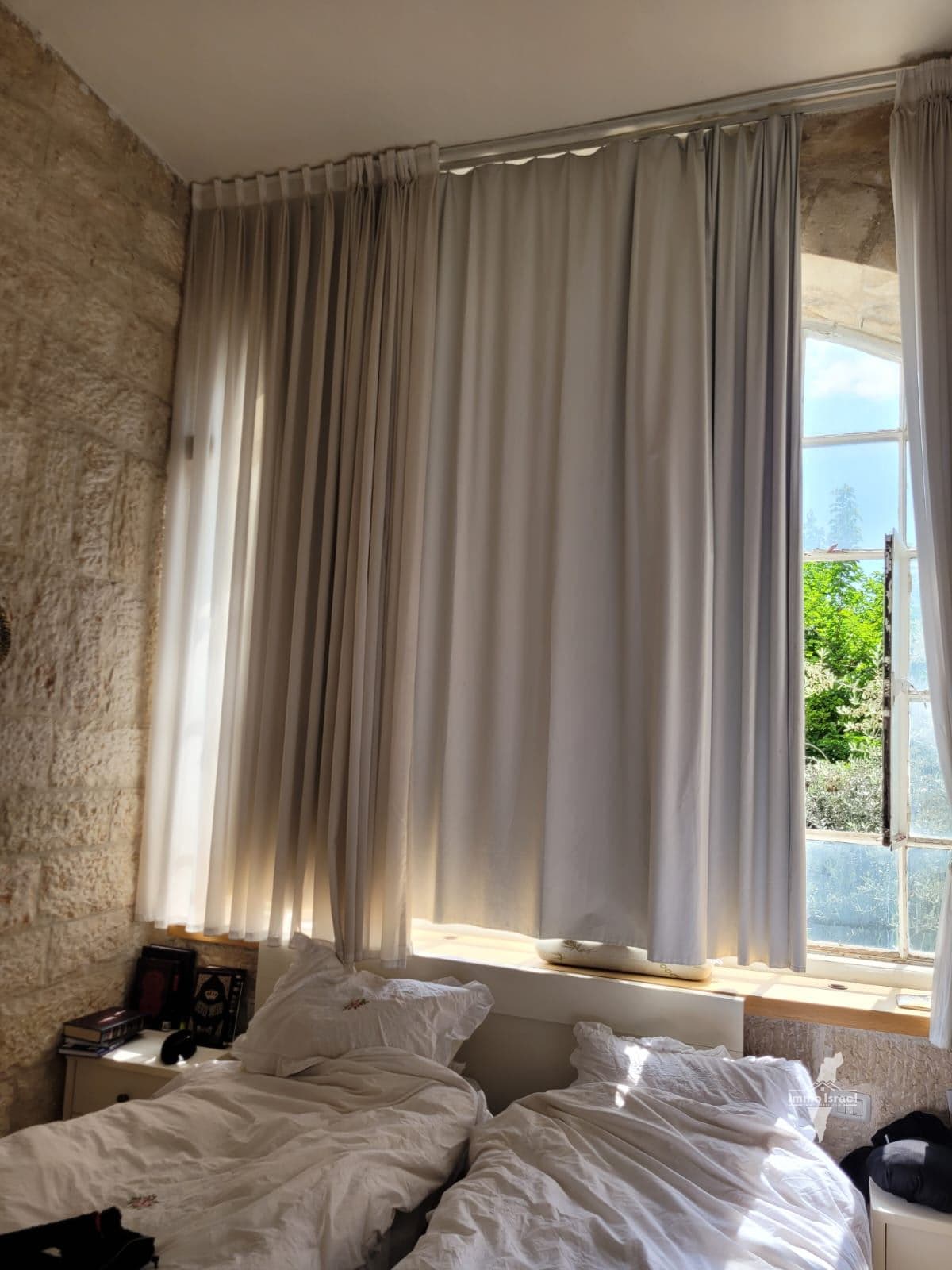 דירת 4 חדרים למכירה ברחוב הע״ח, ירושלים