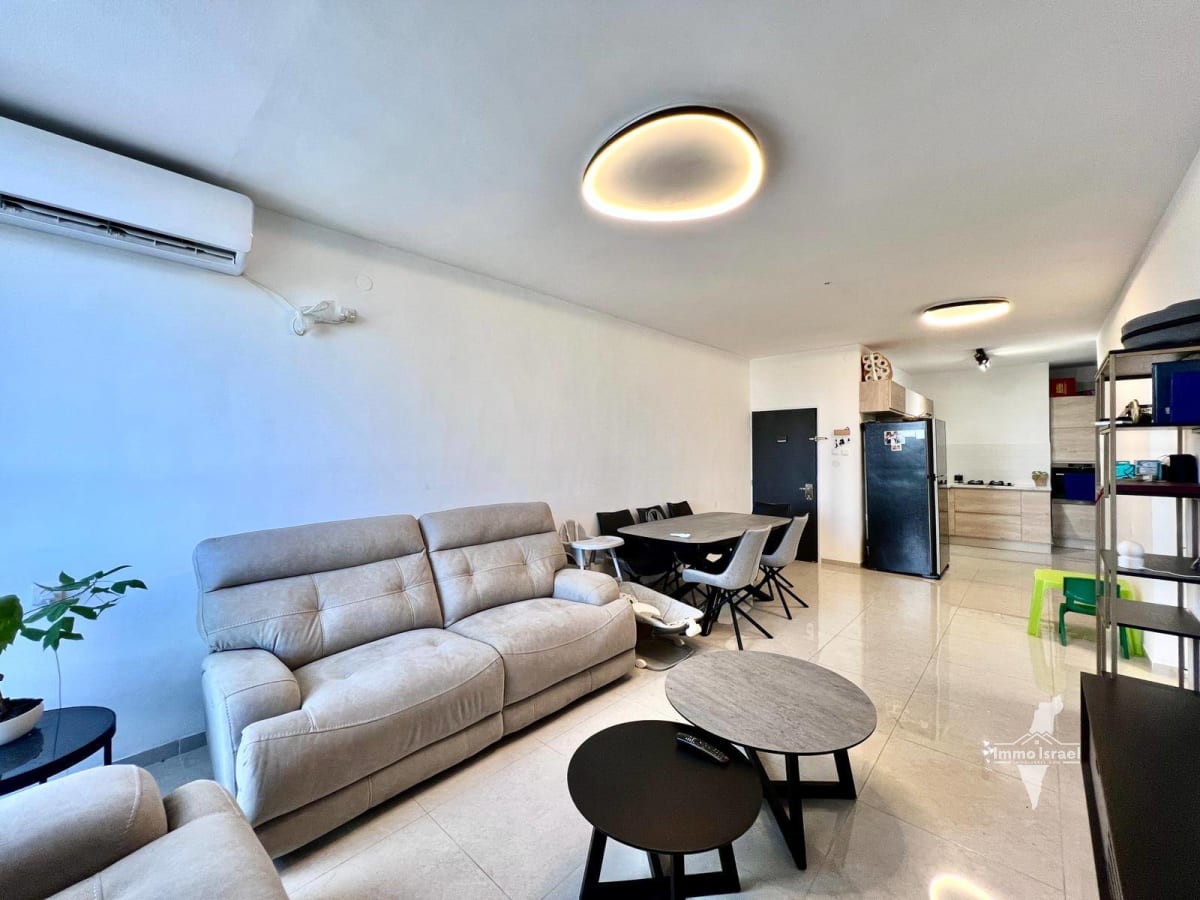 Квартира с 3 комнатами на продажу на улице Олей ха-Гардом, Нетания