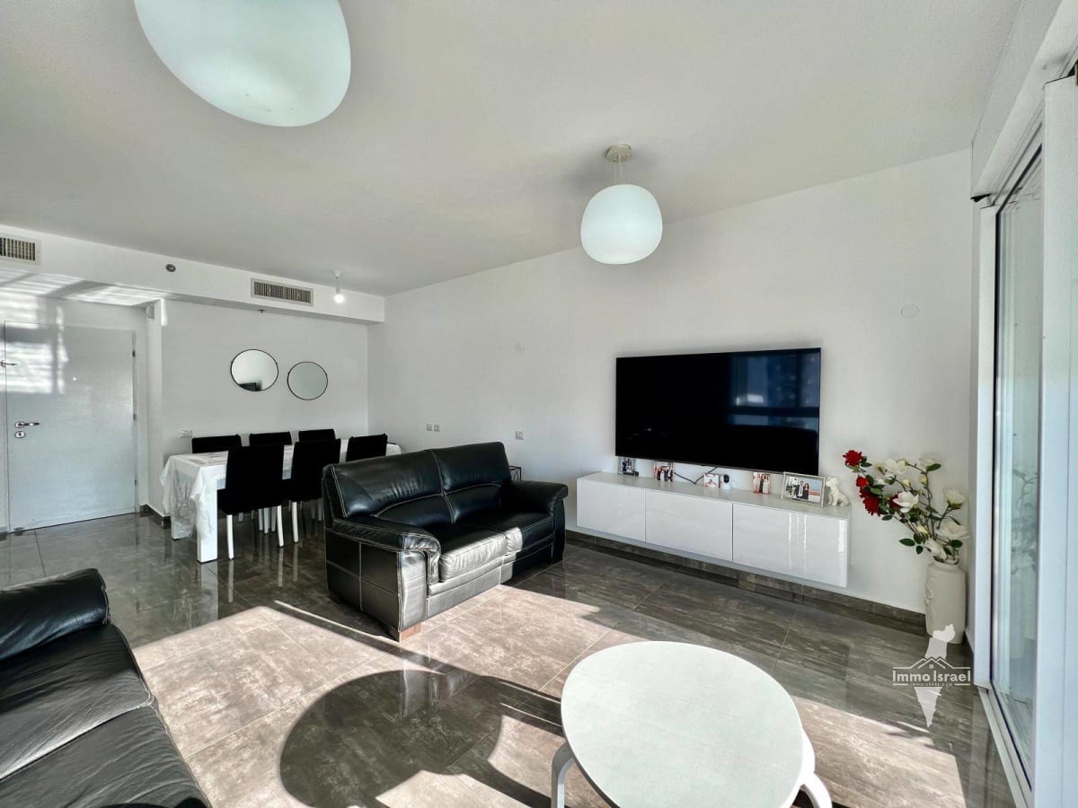 Квартира с 4 комнатами на продажу на улице Дизенгоф, Нетания