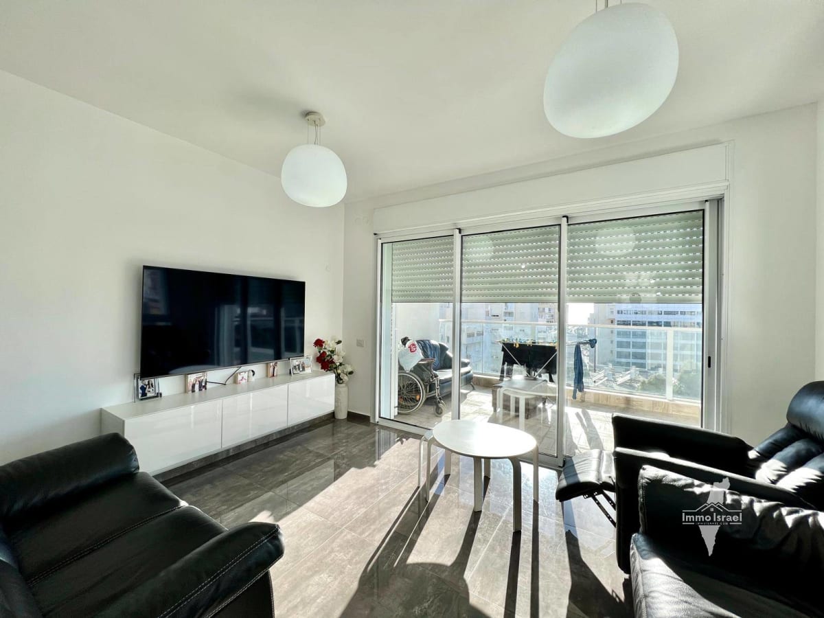 Квартира с 4 комнатами на продажу на улице Дизенгоф, Нетания