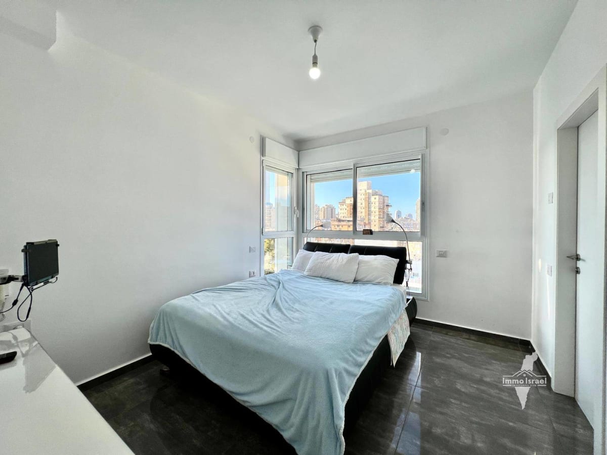 Квартира с 4 комнатами на продажу на улице Дизенгоф, Нетания