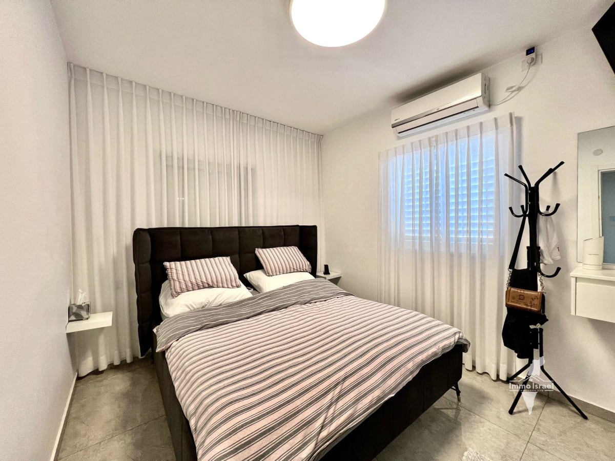 Дуплекс-пентхаус с 7 комнатами на продажу на улице Рабан Гамлиэль, Нетания