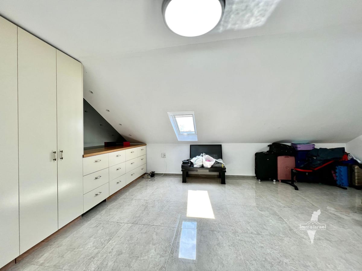 Дуплекс-пентхаус с 7 комнатами на продажу на улице Рабан Гамлиэль, Нетания