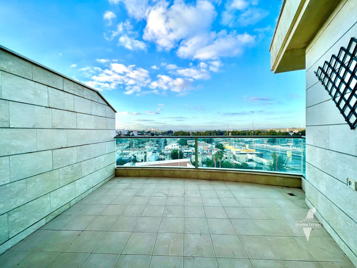 Квартира с 5 комнатами на продажу на улице Лехи, Нетания