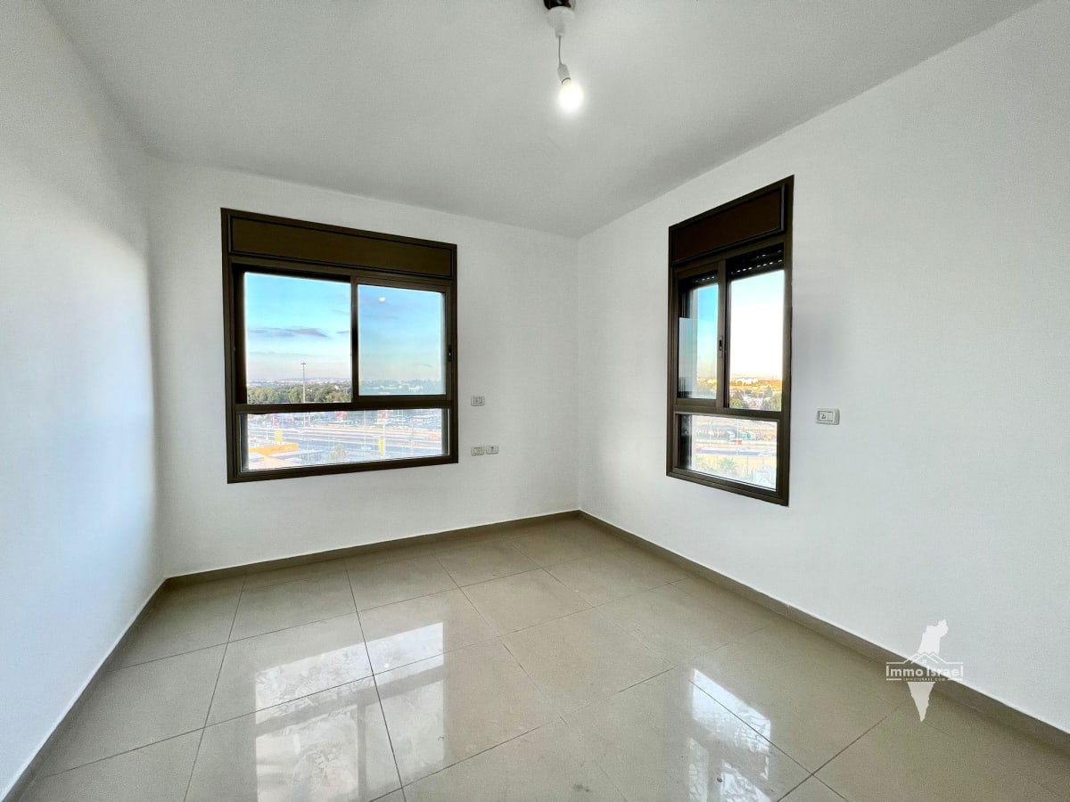 Квартира с 5 комнатами на продажу на улице Лехи, Нетания