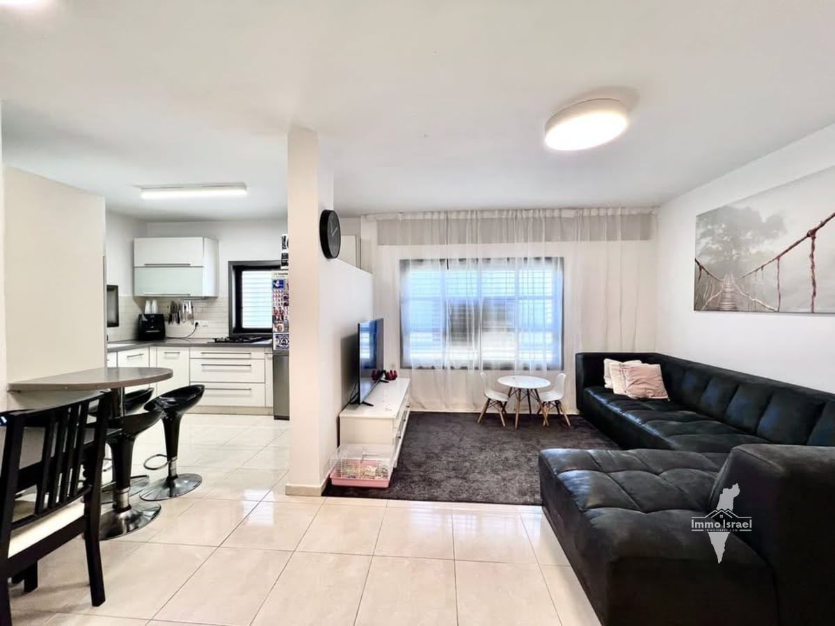 Квартира с 4 комнатами на продажу на улице Трумпельдор, Нетания