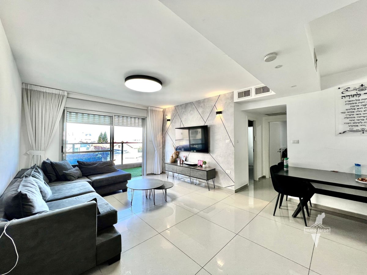 Квартира с 4 комнатами на продажу на улице Эцель, Нетания