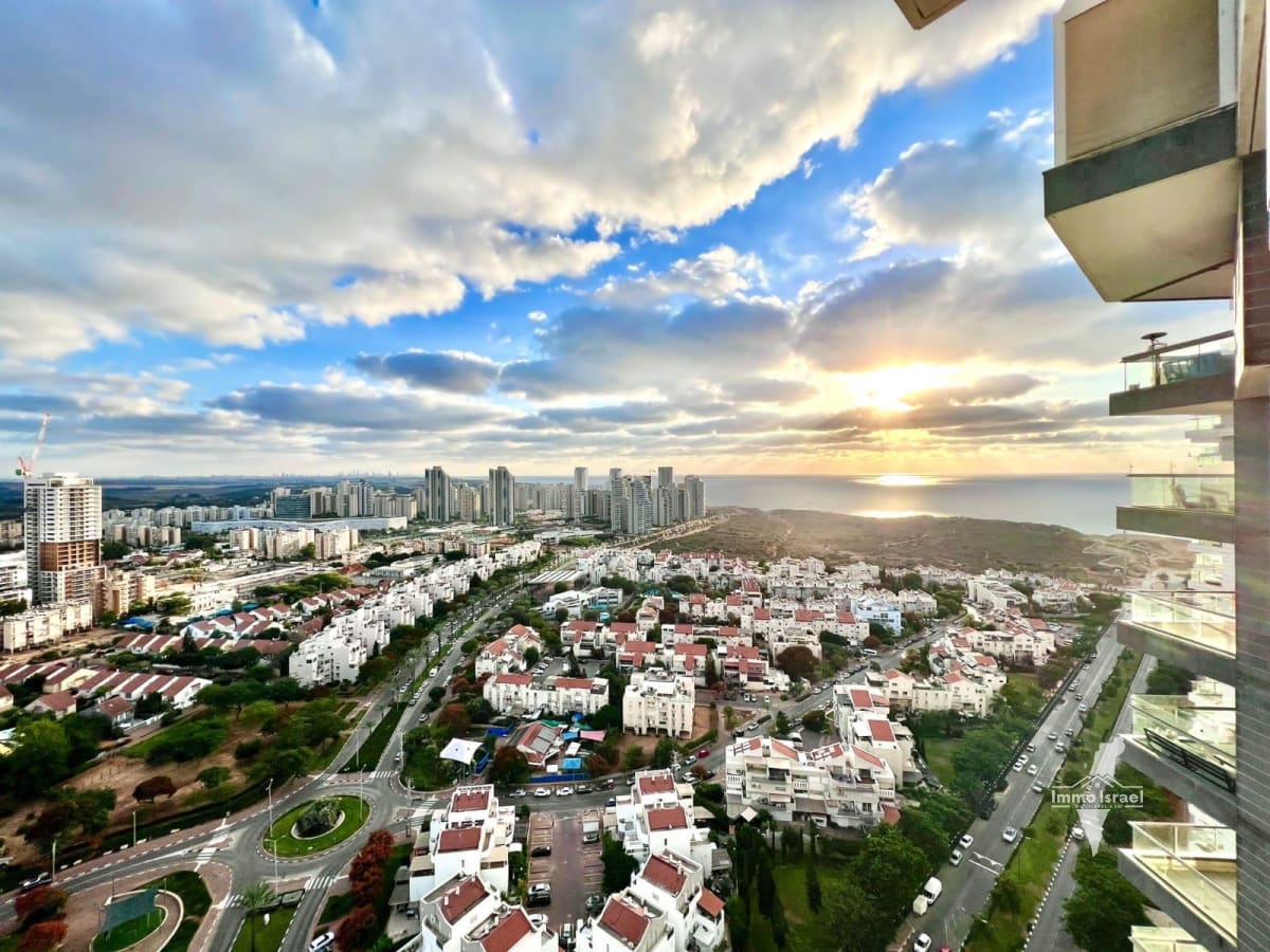 Appartement de 4 pièces à vendre rue Dwight Eisenhower, Netanya