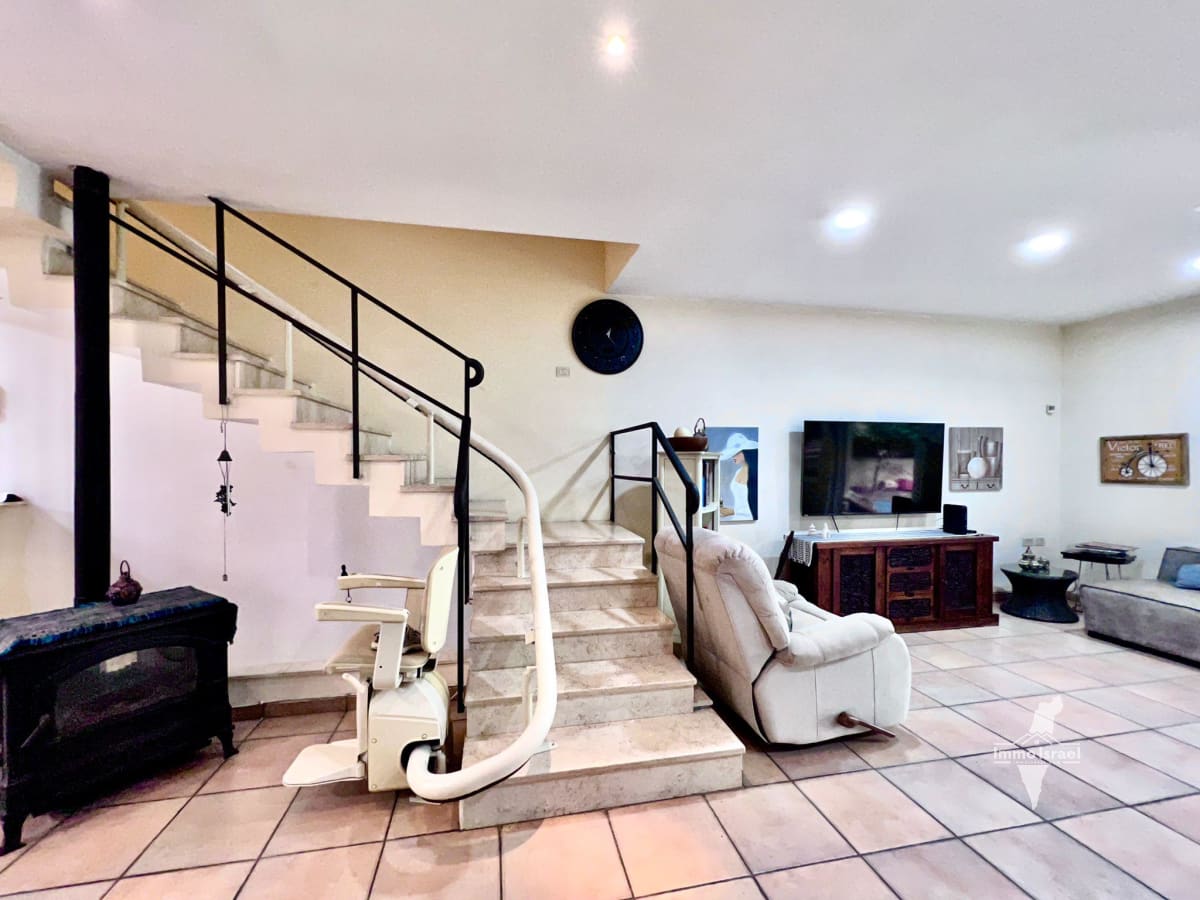 Maison jumelée à vendre rue HaTnu'a HaTzioni, Netanya