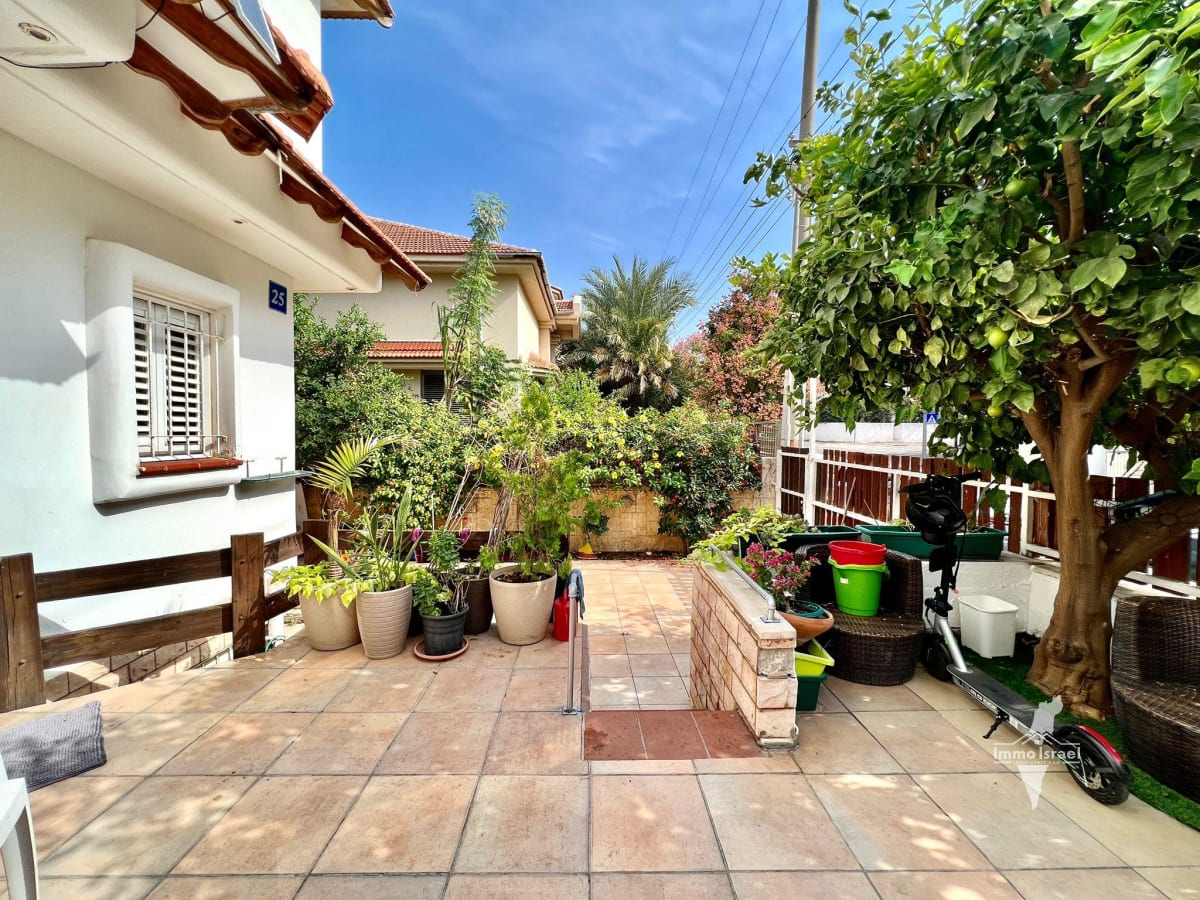 Maison jumelée à vendre rue HaTnu'a HaTzioni, Netanya