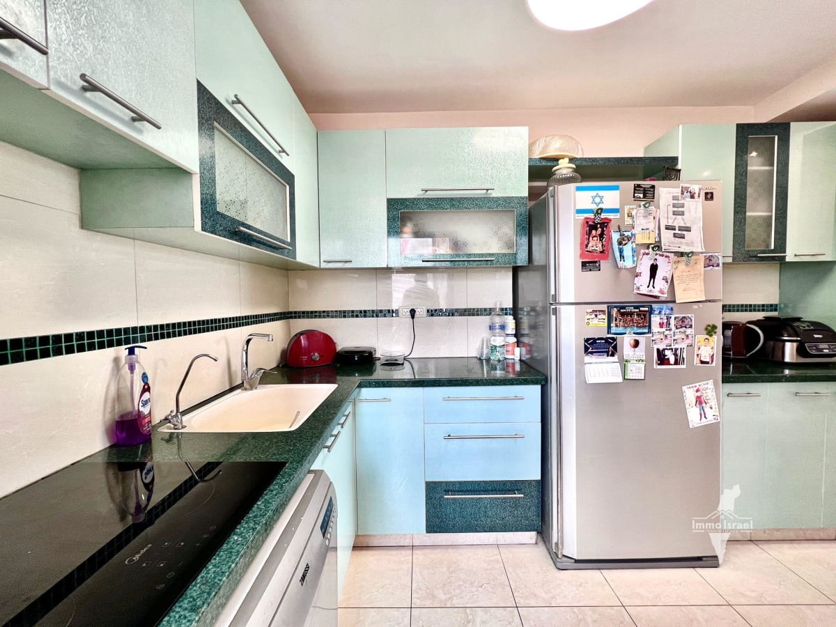 3-Room Apartment For Sale On Levi Eshkol Street, Netanya