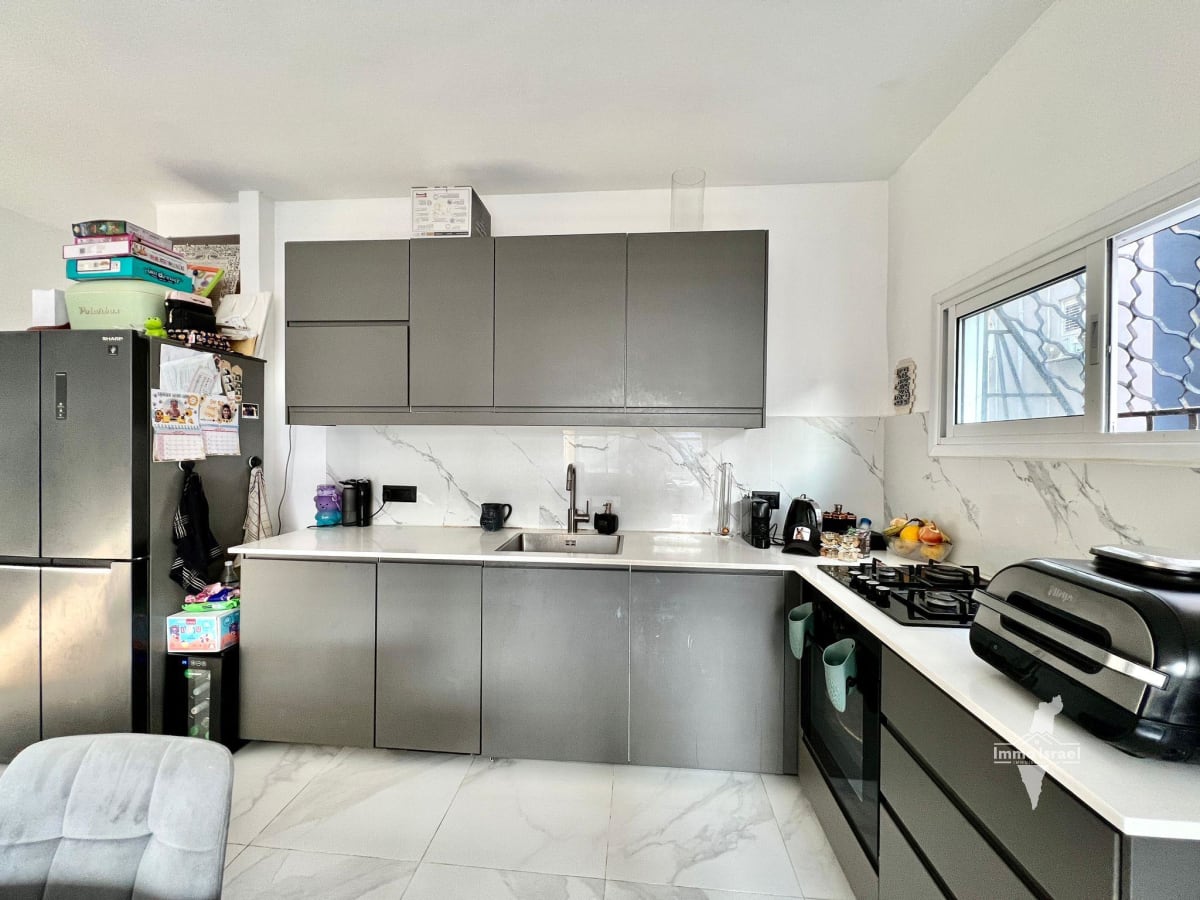 3-Room Apartment For Sale On Weizmann Street, Netanya