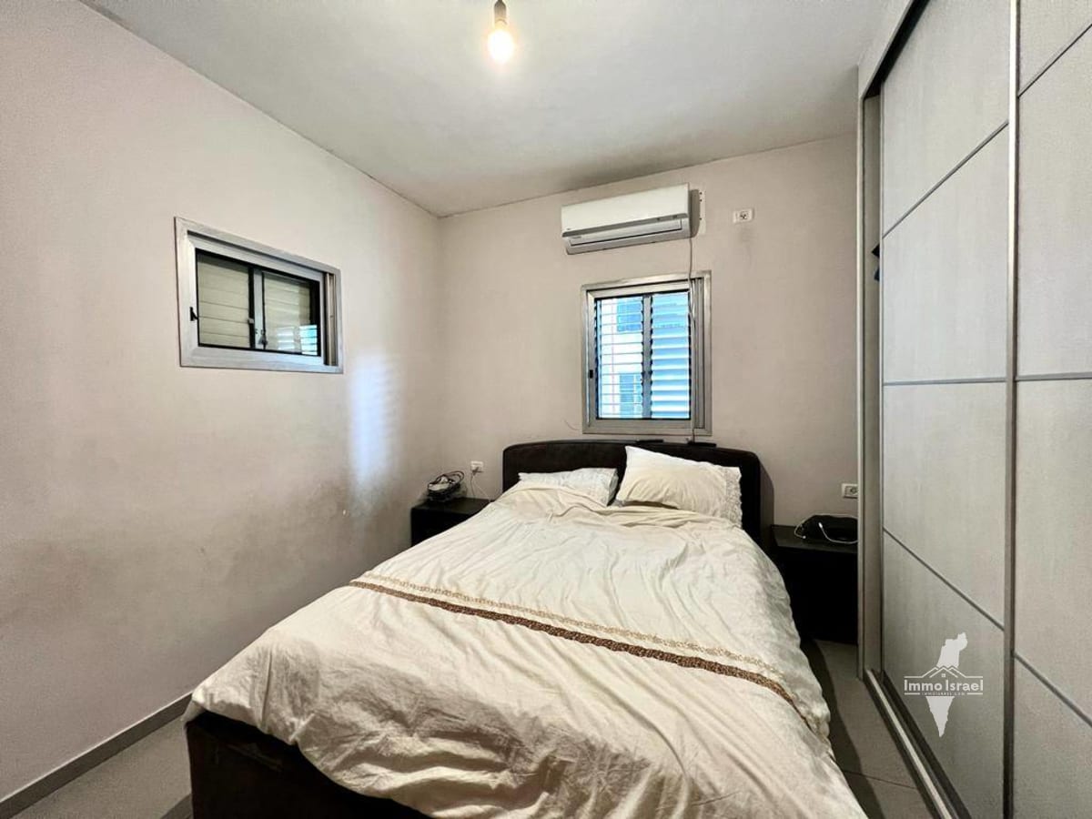 4-Room Apartment For Sale On Weizmann Street, Netanya