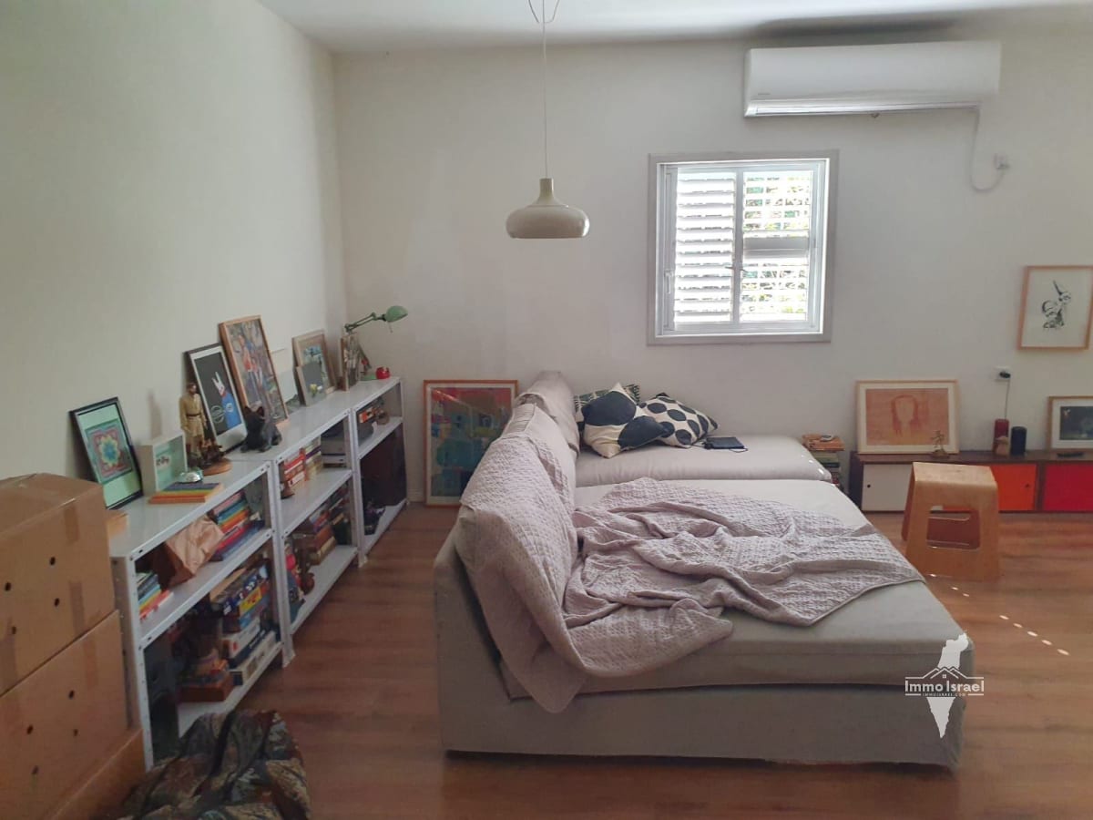 3-Room Apartment For Sale On Wilson Street, Tel Aviv