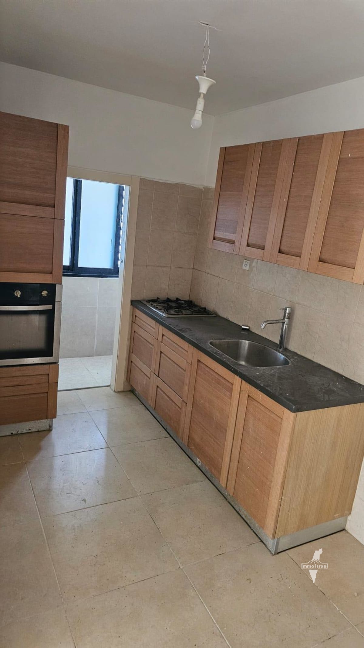 4-Room Apartment For Sale On Arlozorov Street, Bat Yam