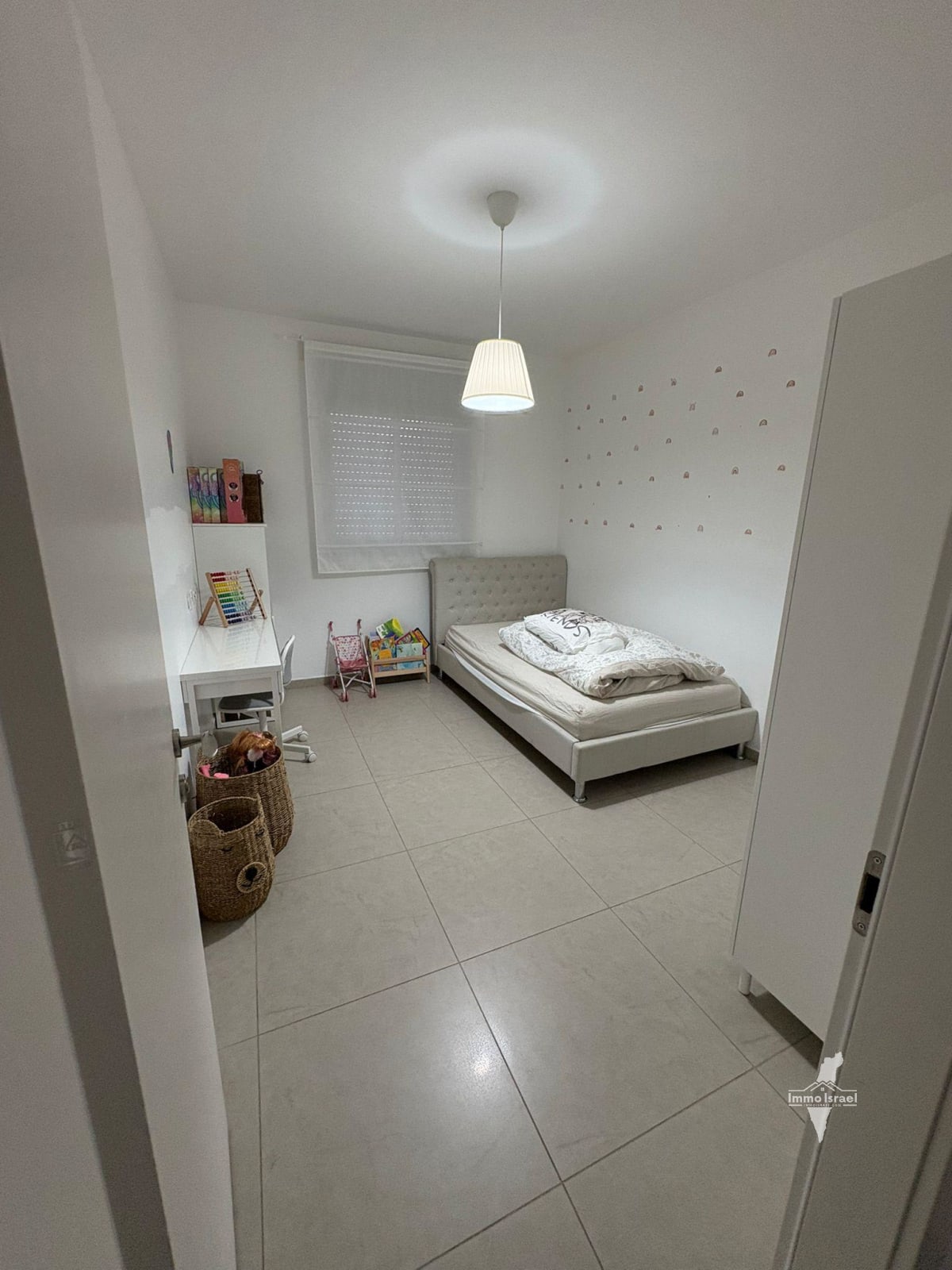 5-Room Apartment For Sale On Dafna Street, Beersheba