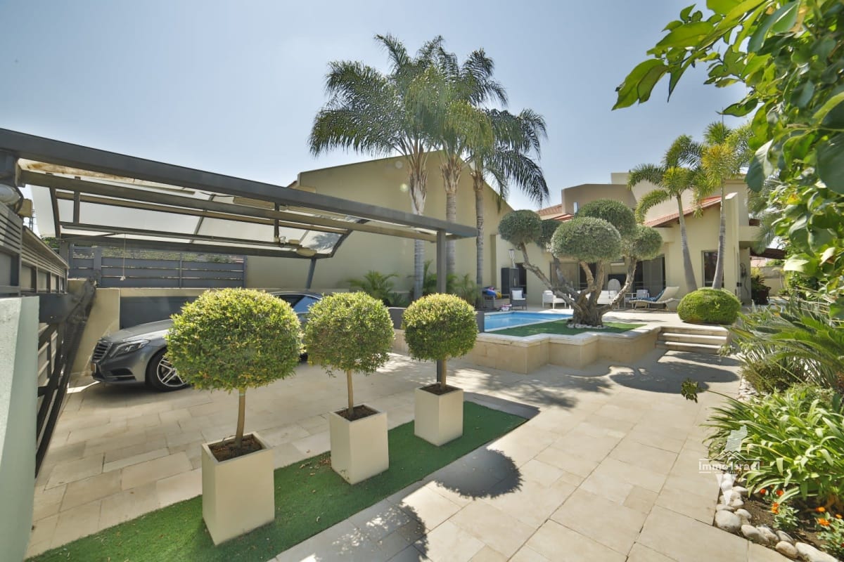  קוטג' 7 חדרים למכירה באזור