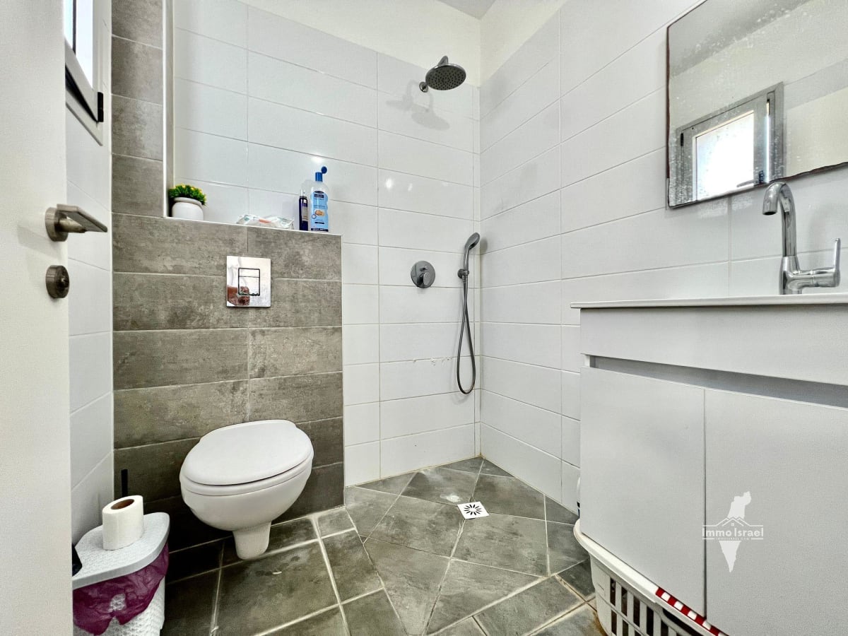 Квартира с 4 комнатами на продажу на улице Эцель 5, Нетания