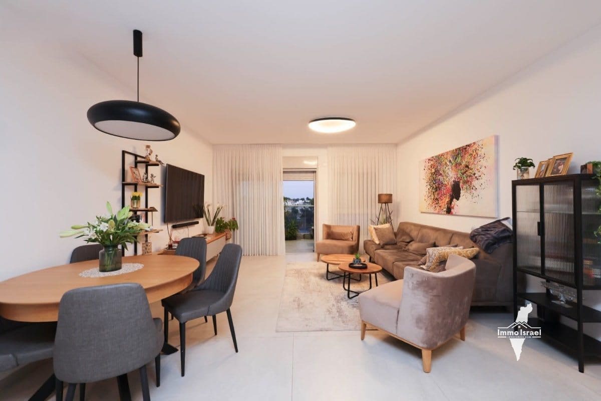 Квартира с 5 комнатами на продажу на улице ха-Пальмах, Кадима-Цур