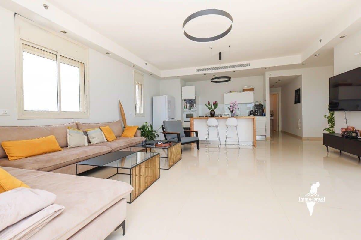 Дуплекс с 7 комнатами на продажу на улице Бней Биньямин, Нетания