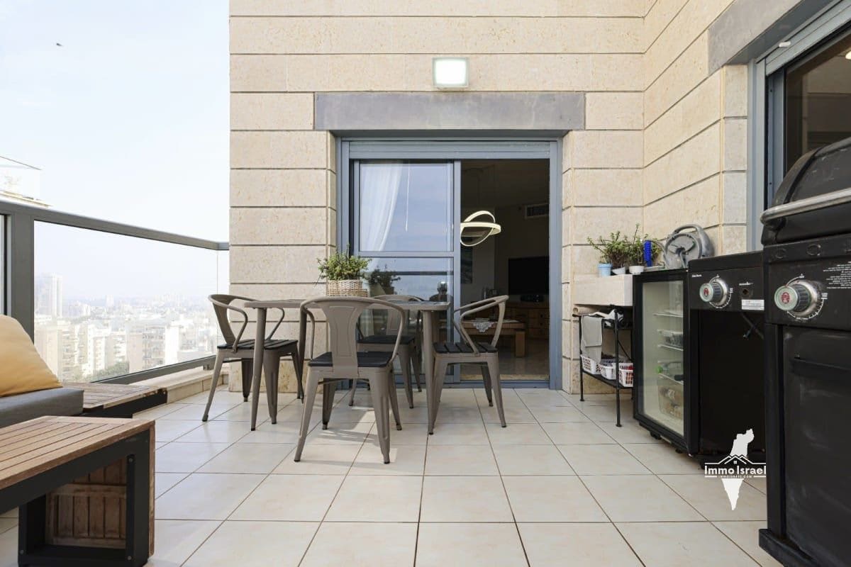 Квартира с 4 комнатами на продажу на улице Бней Биньямин, Нетания