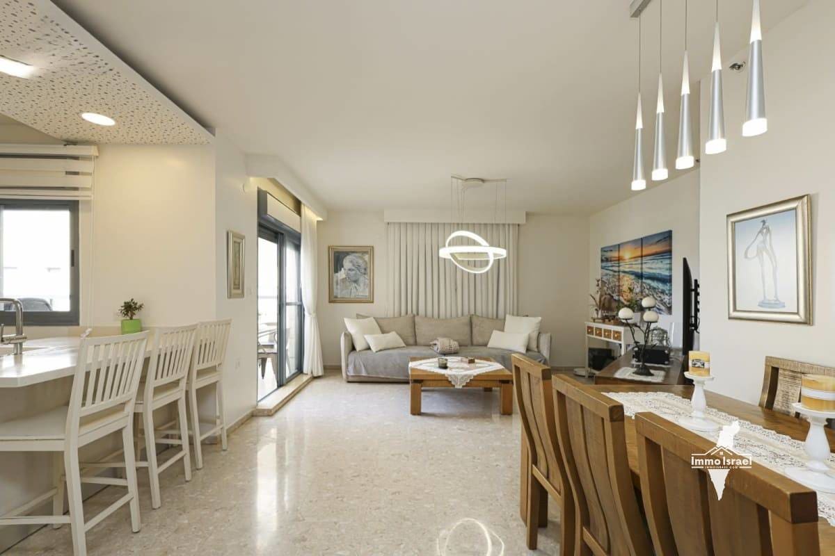 Квартира с 4 комнатами на продажу на улице Бней Биньямин, Нетания